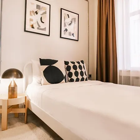 Modern Renovated Flat In The Heart Of Istiklal Apartmán